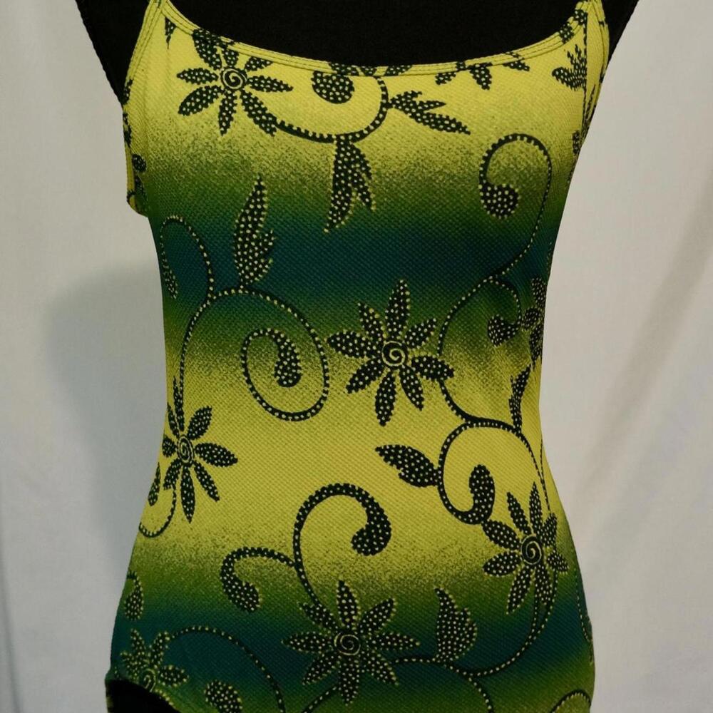 Liz Claiborne Women's Green and Yellow One Piece Swimsuit